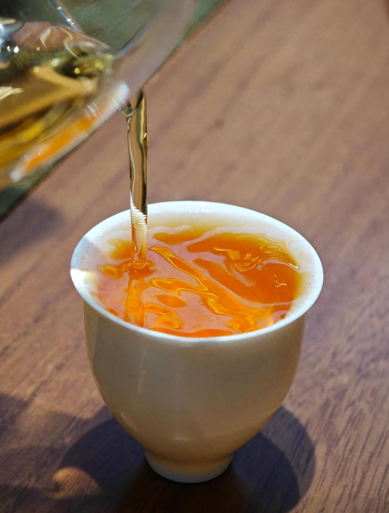 2026 中国茶产业趋势:新式茶饮、古树茶与品牌化