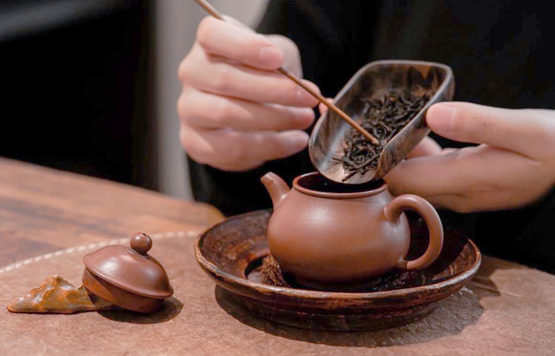 工夫茶冲泡指南：从选器到出汤